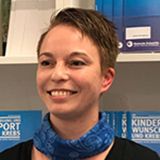 Porträtfoto von DGKP Martina Spalt, BSc, die in der Hämatologischen und Onkologischen Beratung und Information (HOBI) arbeitet ©Martina Spalt