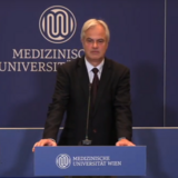 Prof. Christian Singer bei der Cancer School ©MedUni Wien/Comprehensive Cancer Center Vienna