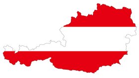 Geografischer Umriss von Österreich eingefärbt in Farben der österreichischen Fahne (rot, weiß, rot) ©mshin/Shutterstock.com